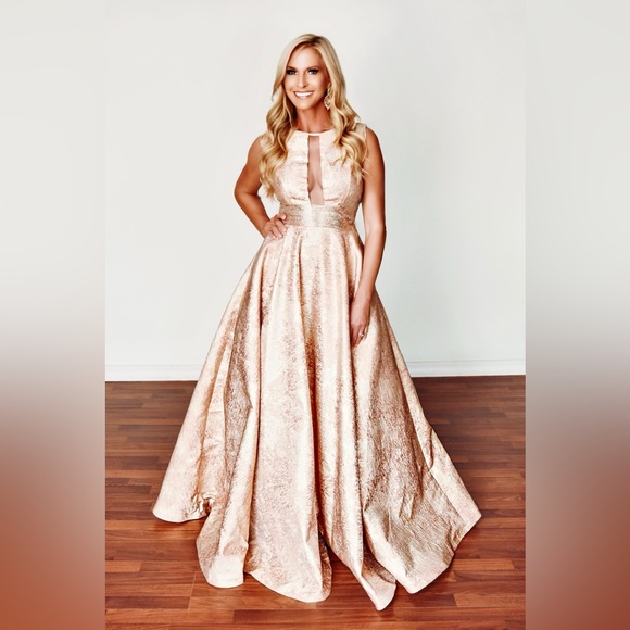 Sophisticated Ashley Lauren Blush & Rose Gold Brocade Ball...